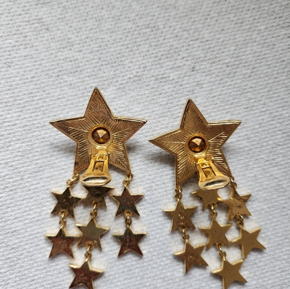 Gold stars with rhinestones clip on earrings - Picture 3 of 5